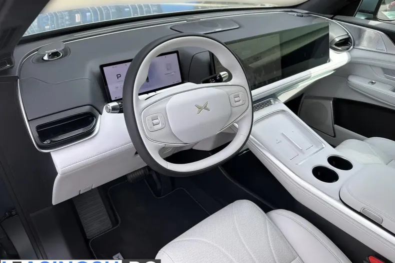 XPENG G9 din 2026 cu 3.000 km - oferta XPE244200 - foto 9