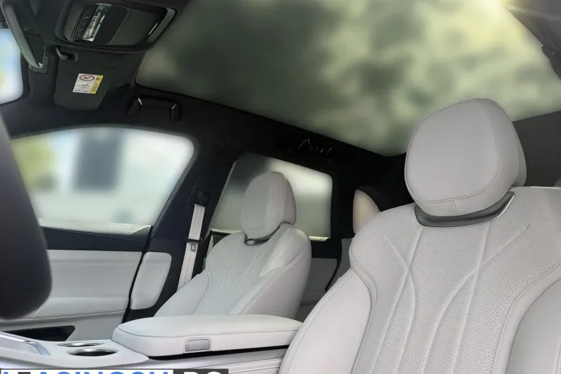 XPENG G9 din 2026 cu 3.000 km - oferta XPE244200 - foto 14