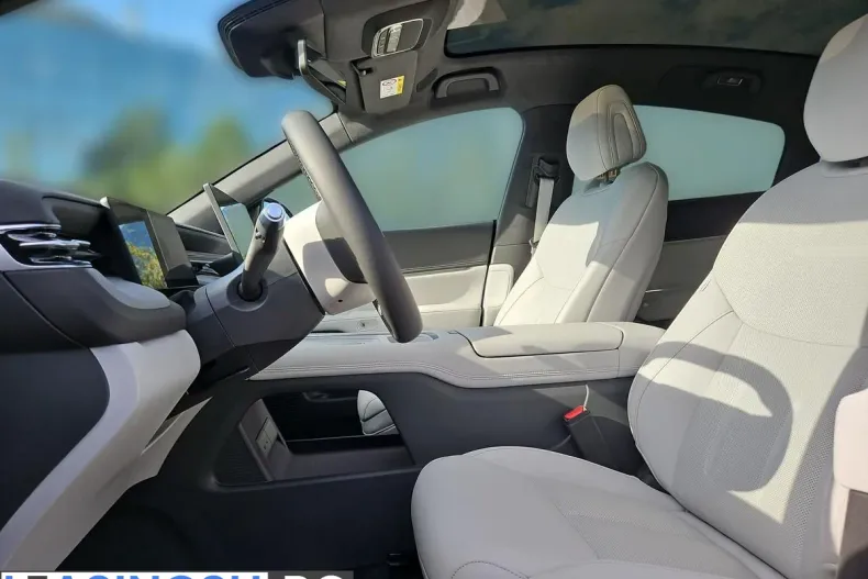 XPENG G6 din 2026 cu 5 km - oferta XPE244201 - foto 13