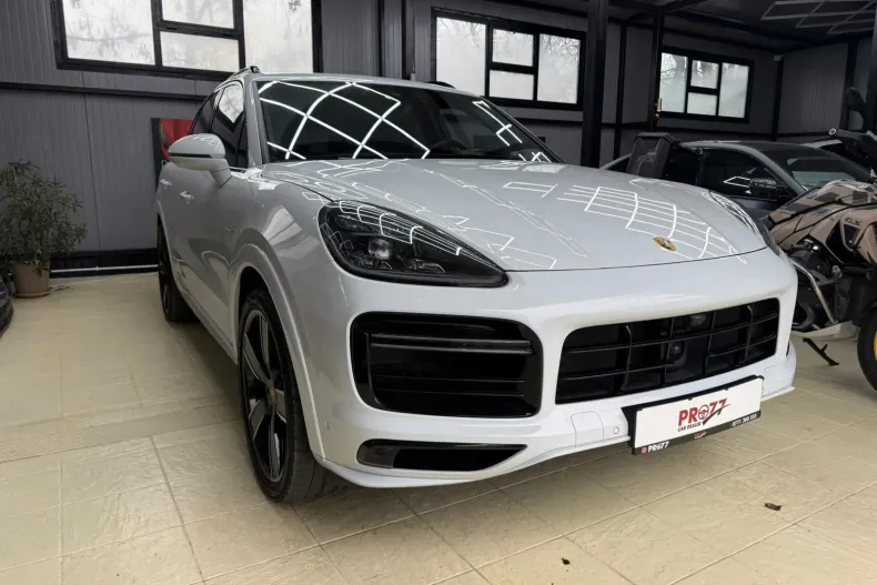 Porsche Cayenne din 2021 cu 35.000 km - oferta POR244207 - foto 1