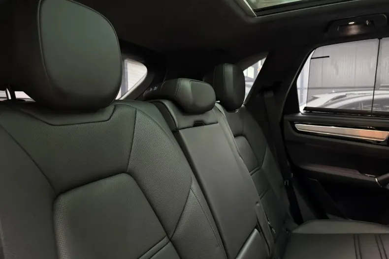 Porsche Cayenne din 2021 cu 35.000 km - oferta POR244207 - foto 35