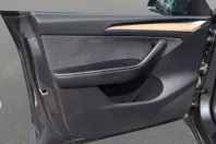 Tesla Model Y din 2022 cu 80.245 km - oferta TES244217 - foto 13