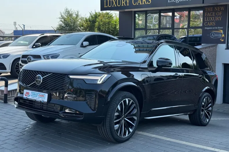 Volvo XC90 din 2025 cu 19.000 km - oferta VOL244228 - foto 1