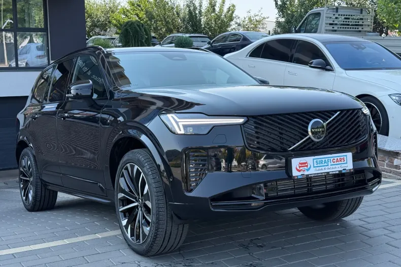 Volvo XC90 din 2025 cu 19.000 km - oferta VOL244228 - foto 3