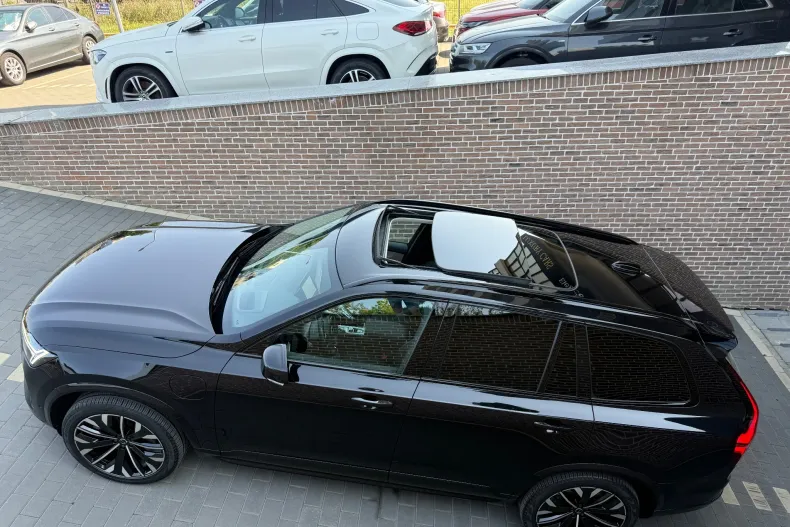 Volvo XC90 din 2025 cu 19.000 km - oferta VOL244228 - foto 9