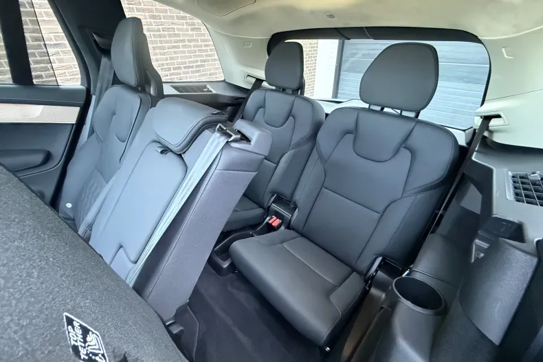 Volvo XC90 din 2025 cu 19.000 km - oferta VOL244228 - foto 17