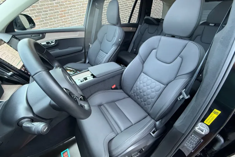 Volvo XC90 din 2025 cu 19.000 km - oferta VOL244228 - foto 31