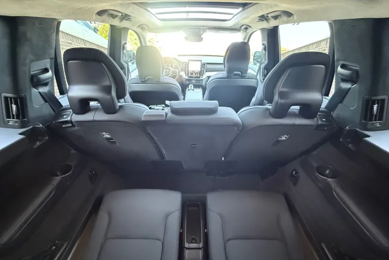 Volvo XC90 din 2025 cu 19.000 km - oferta VOL244228 - foto 34