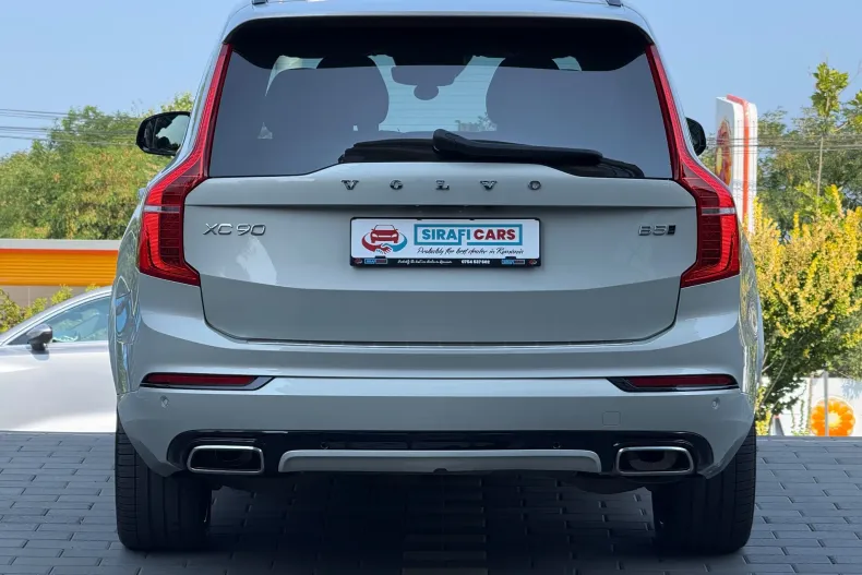 Volvo XC90 din 2021 cu 140.600 km - oferta VOL244229 - foto 4