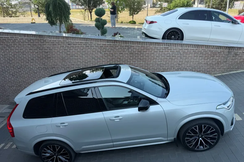 Volvo XC90 din 2021 cu 140.600 km - oferta VOL244229 - foto 10