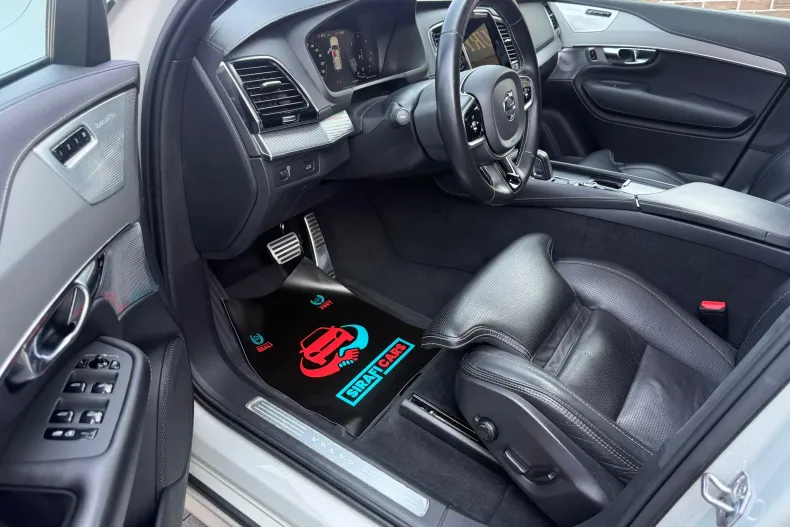 Volvo XC90 din 2021 cu 140.600 km - oferta VOL244229 - foto 13