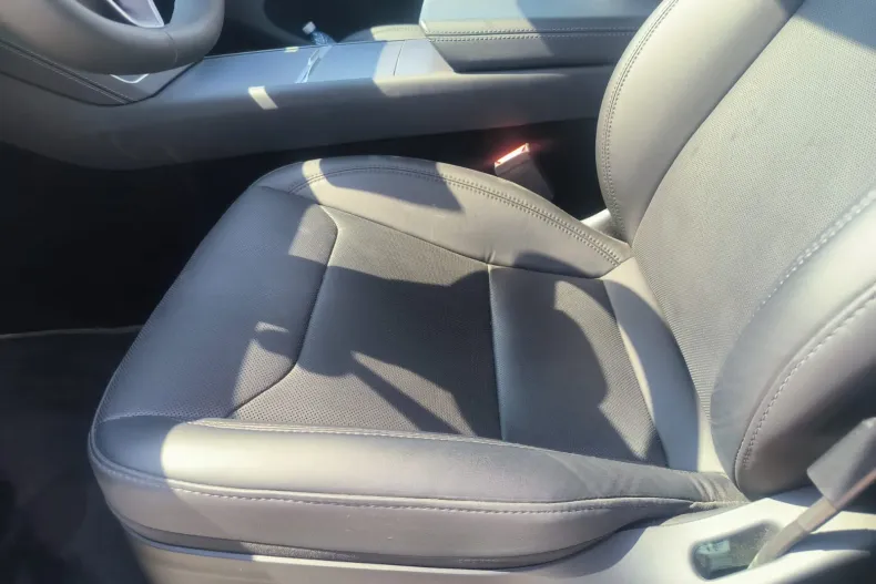 Tesla Model Y din 2025 cu 12.000 km - oferta TES244233 - foto 8
