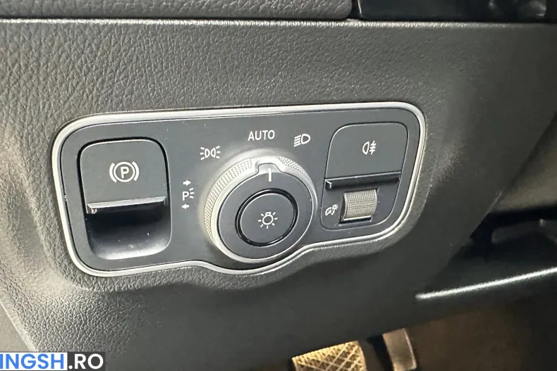Mercedes-Benz GLA 250 (Clasa GLA) din 2022 cu 49.000 km - oferta MER244234 - foto 11