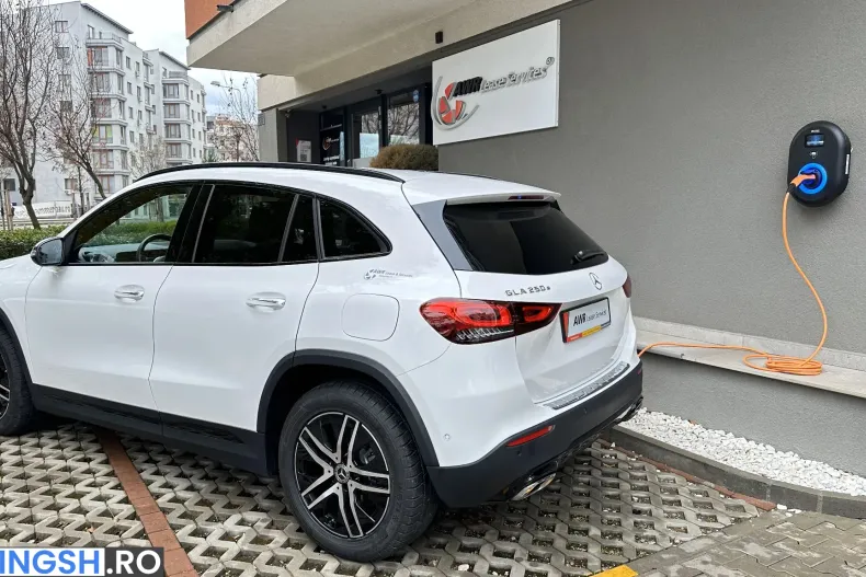 Mercedes-Benz GLA 250 (Clasa GLA) din 2022 cu 49.000 km - oferta MER244234 - foto 21
