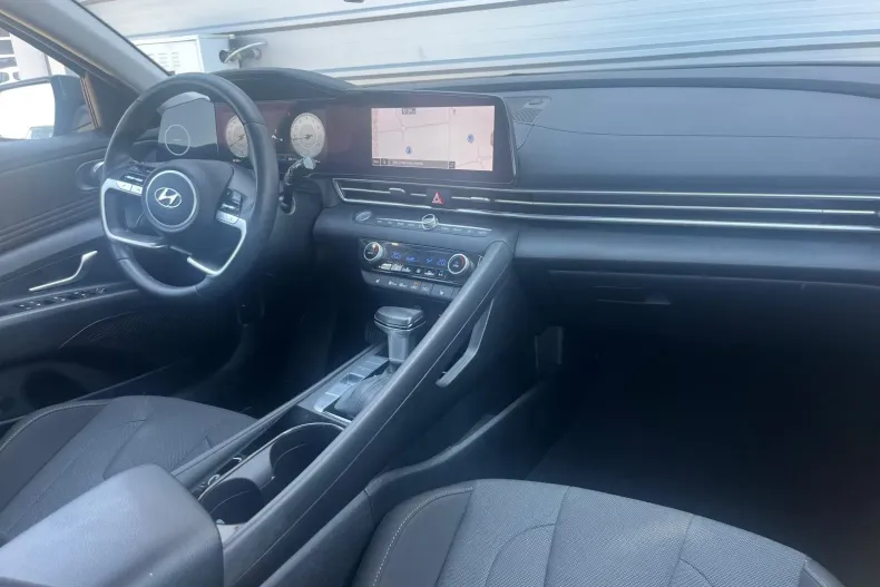 Hyundai Elantra din 2021 cu 41.000 km - oferta HYU244241 - foto 9