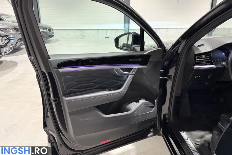 Volkswagen Touareg din 2022 cu 170.300 km - oferta VOL244244 - foto 26
