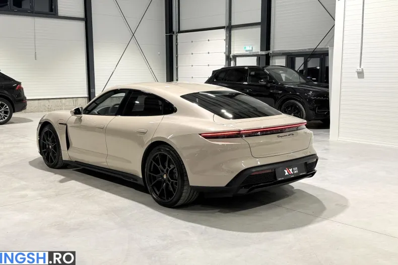 Porsche Taycan din 2022 cu 70.200 km - oferta POR244245 - foto 4