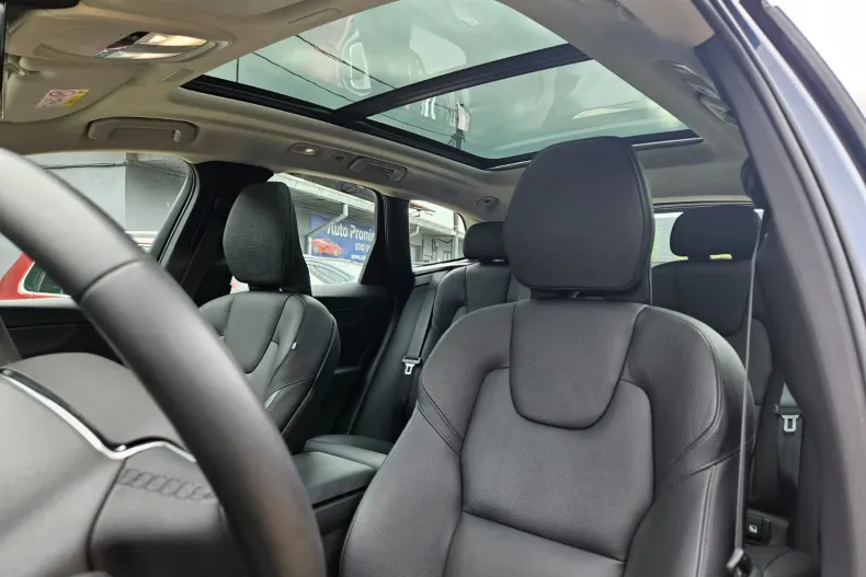 Volvo XC60 din 2023 cu 96.350 km - oferta VOL244246 - foto 6