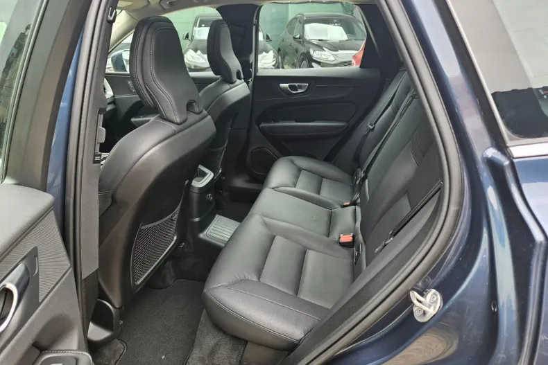 Volvo XC60 din 2023 cu 96.350 km - oferta VOL244246 - foto 15