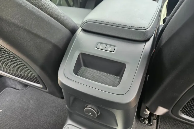 Volvo XC60 din 2023 cu 96.350 km - oferta VOL244246 - foto 18