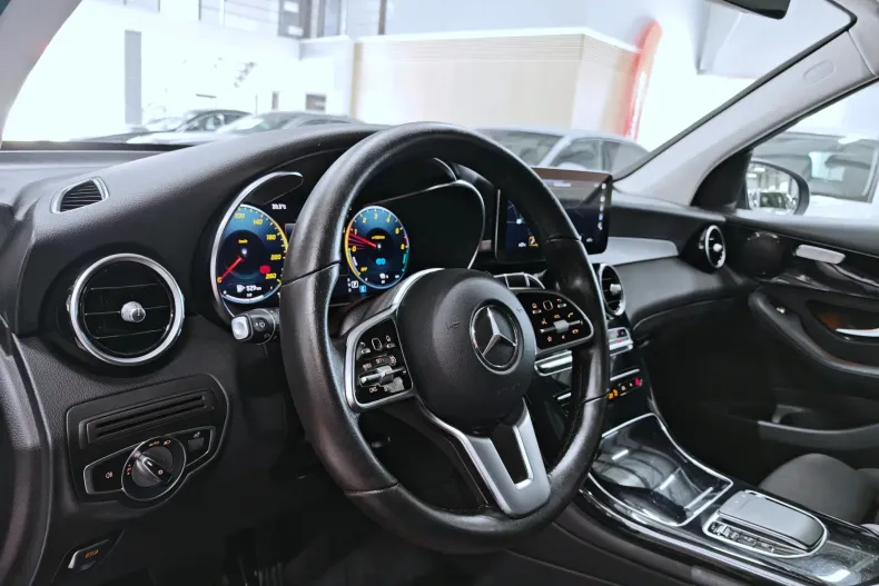Mercedes-Benz GLC 300 (Clasa GLC) din 2021 cu 114.189 km - oferta MER244256 - foto 7