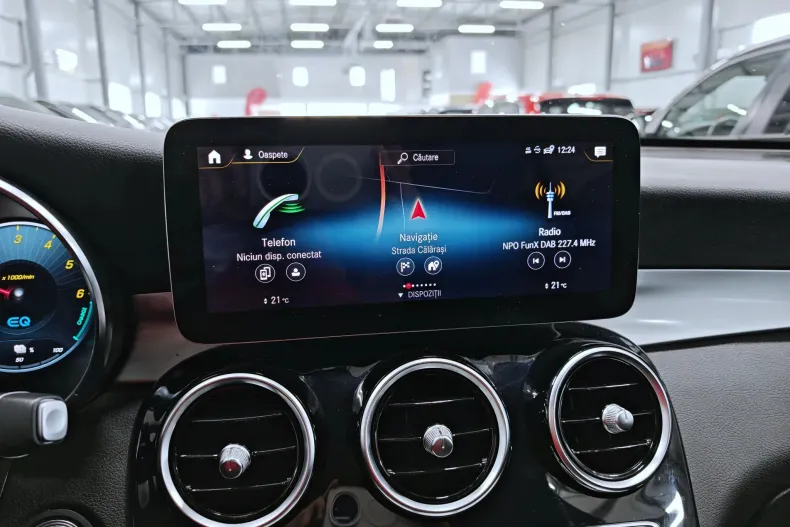 Mercedes-Benz GLC 300 (Clasa GLC) din 2021 cu 114.189 km - oferta MER244256 - foto 22