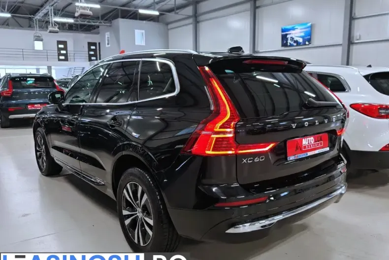 Volvo XC60 din 2021 cu 142.584 km - oferta VOL244260 - foto 4