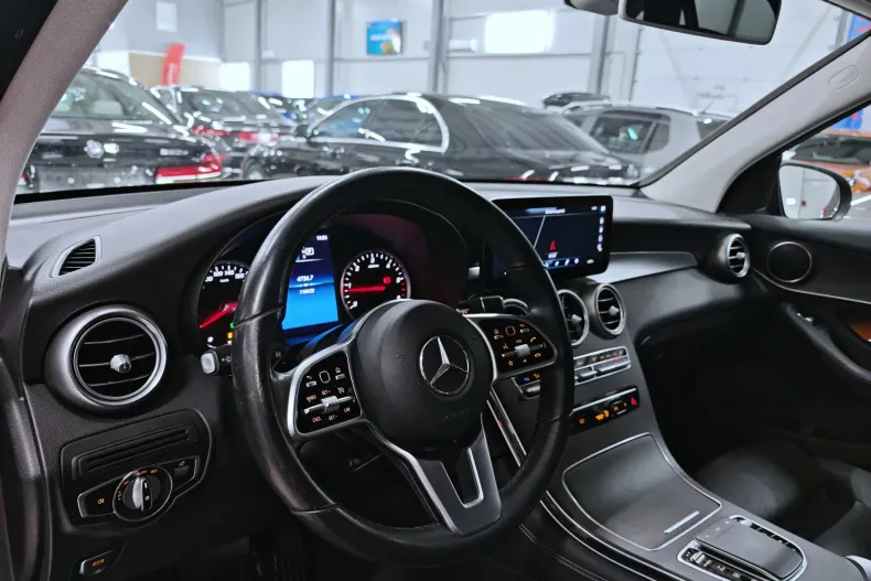 Mercedes-Benz GLC 220 (Clasa GLC) din 2020 cu 118.221 km - oferta MER244261 - foto 7