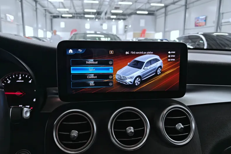 Mercedes-Benz GLC 220 (Clasa GLC) din 2020 cu 118.221 km - oferta MER244261 - foto 18