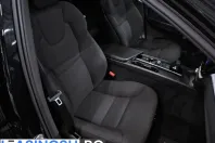 Volvo XC60 din 2021 cu 105.580 km - oferta VOL244262 - foto 7