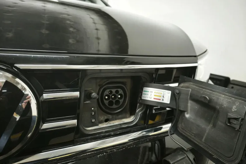 Volkswagen Passat din 2020 cu 100.000 km - oferta VOL244281 - foto 20