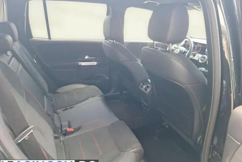 Mercedes-Benz GLB 200 (Clasa GLB) din 2022 cu 61.276 km - oferta MER244285 - foto 15