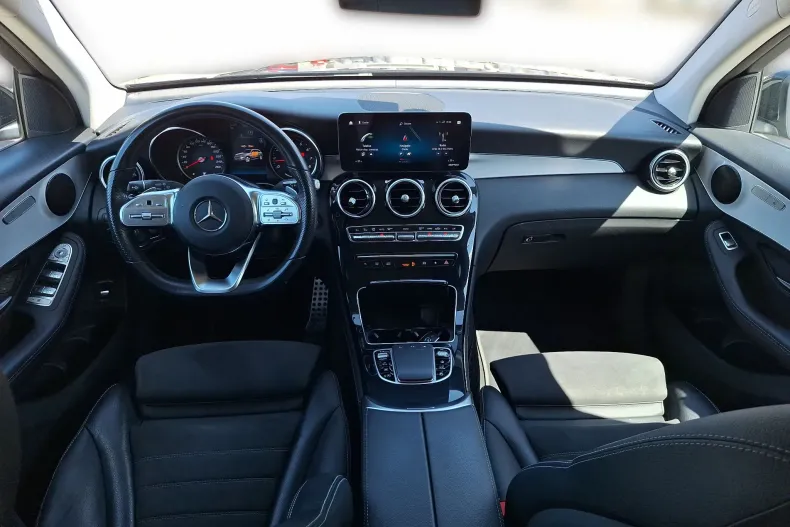 Mercedes-Benz GLC 200 (Clasa GLC) din 2020 cu 97.400 km - oferta MER244288 - foto 12