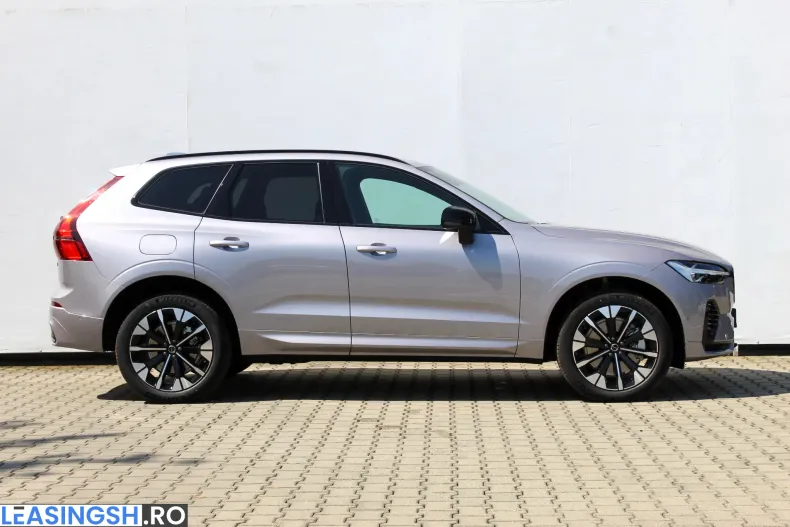 Volvo XC60 din 2025 cu 1.000 km - oferta VOL244291 - foto 4