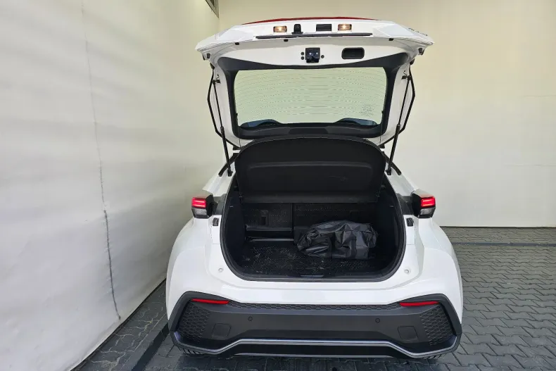 Toyota C-HR din 2025 cu 19.643 km - oferta TOY244297 - foto 20