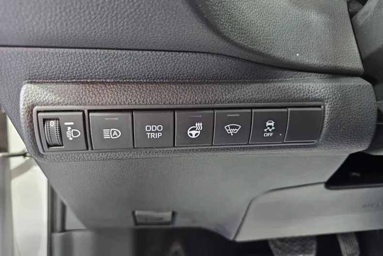 Toyota Corolla din 2025 cu 18.524 km - oferta TOY244298 - foto 8