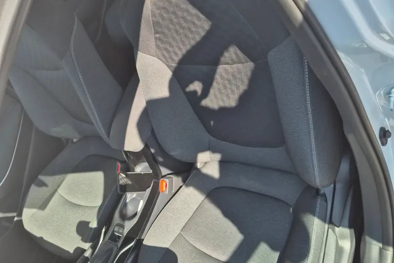 Toyota Corolla din 2025 cu 5.553 km - oferta TOY244306 - foto 19
