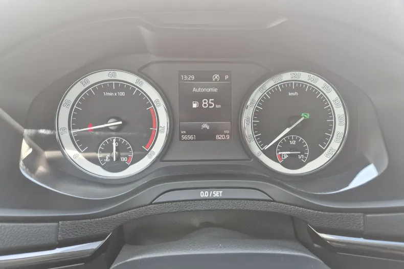 Skoda Karoq din 2023 cu 56.561 km - oferta SKO244309 - foto 18