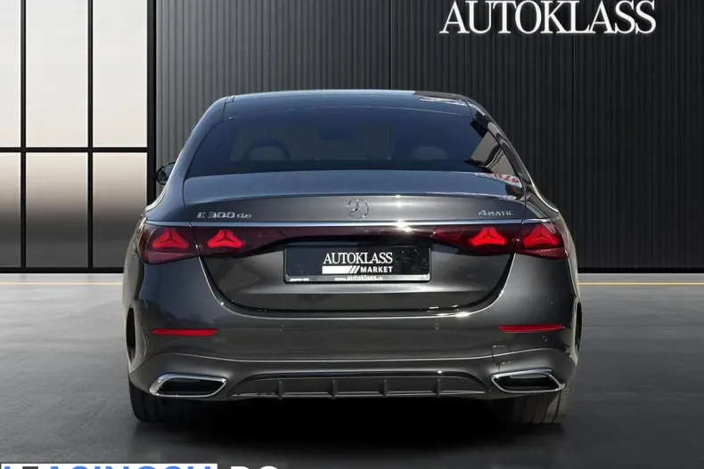 Mercedes-Benz E 300 (Clasa E) din 2025 cu 12.800 km - oferta MER244319 - foto 5