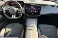 Mercedes-Benz E 220 (Clasa E) din 2024 cu 29.313 km - oferta MER244320 - foto 14