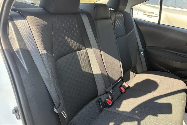 Toyota Corolla din 2023 cu 41.032 km - oferta TOY244327 - foto 14