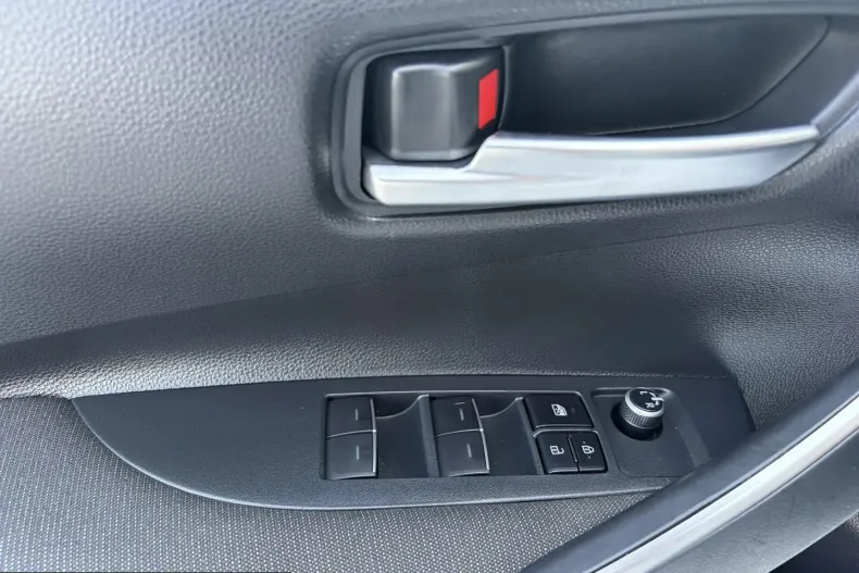Toyota Corolla din 2023 cu 41.032 km - oferta TOY244327 - foto 16