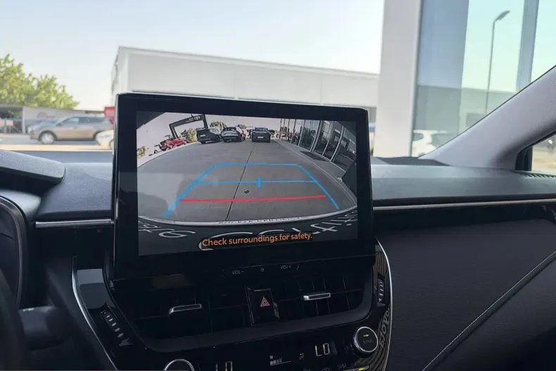 Toyota Corolla din 2023 cu 41.032 km - oferta TOY244327 - foto 30