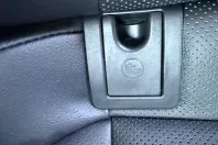 Toyota Camry din 2023 cu 52.551 km - oferta TOY244331 - foto 21