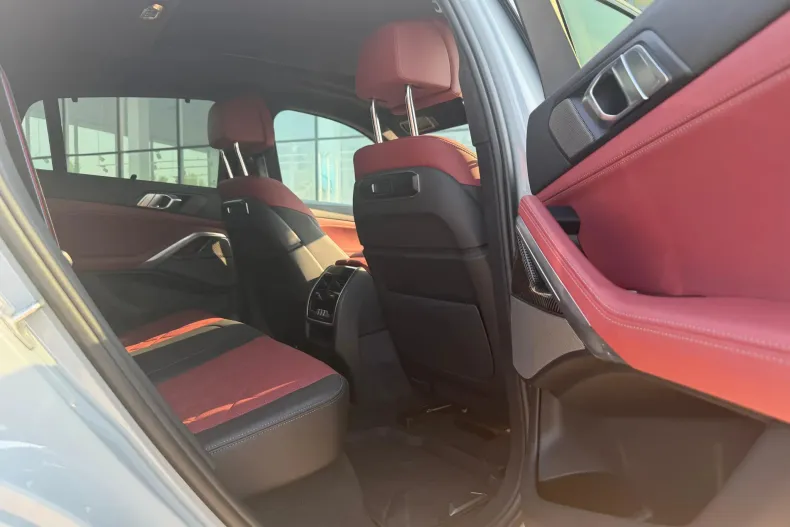 BMW X6 (Seria X) din 2023 cu 50.862 km - oferta BMW244336 - foto 7