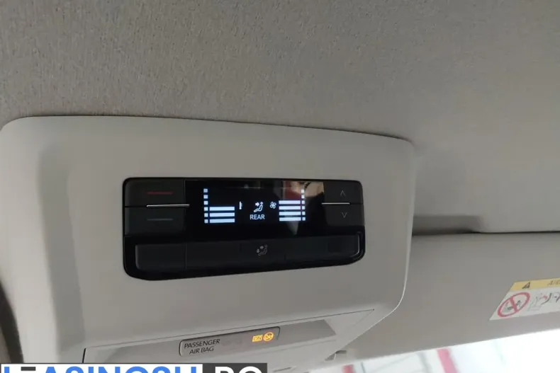 Volkswagen Transporter din 2022 cu 52.700 km - oferta VOL244339 - foto 9