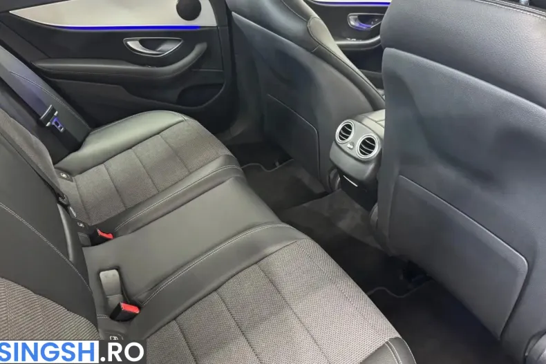 Mercedes-Benz E 220 (Clasa E) din 2022 cu 154.060 km - oferta MER244344 - foto 16