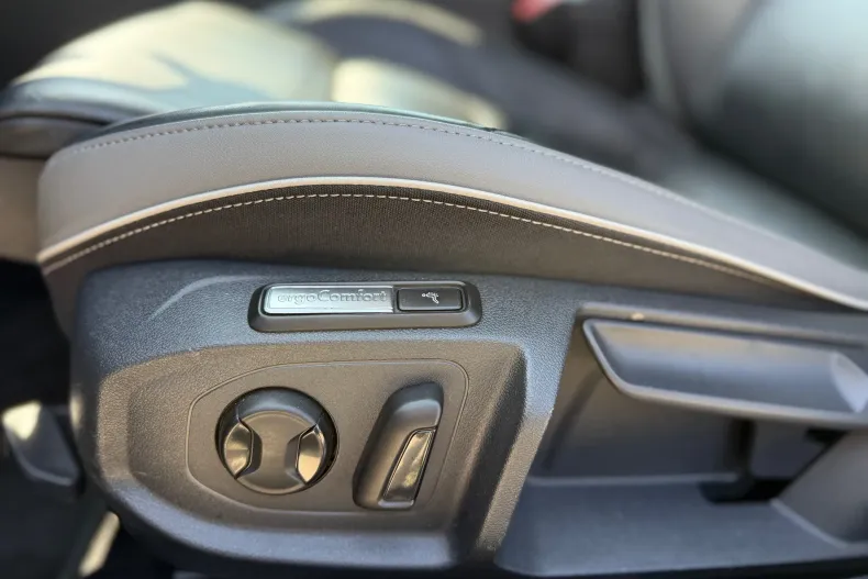Volkswagen Arteon din 2022 cu 121.484 km - oferta VOL244347 - foto 10