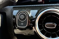 Mercedes-Benz A 200 (Clasa A) din 2022 cu 139.296 km - oferta MER244348 - foto 7