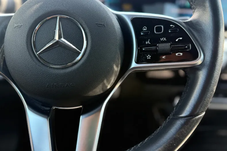 Mercedes-Benz A 200 (Clasa A) din 2022 cu 177.905 km - oferta MER244349 - foto 6